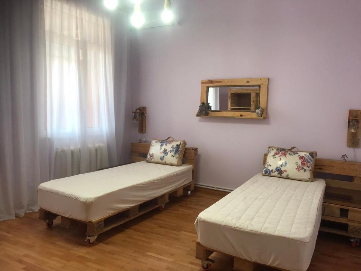 Najaryan'S Family Guest House Vagharshapat Exterior photo